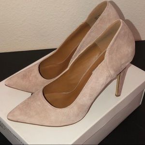 Steve Madden Pallass Nude Suede Heels Size 7.5